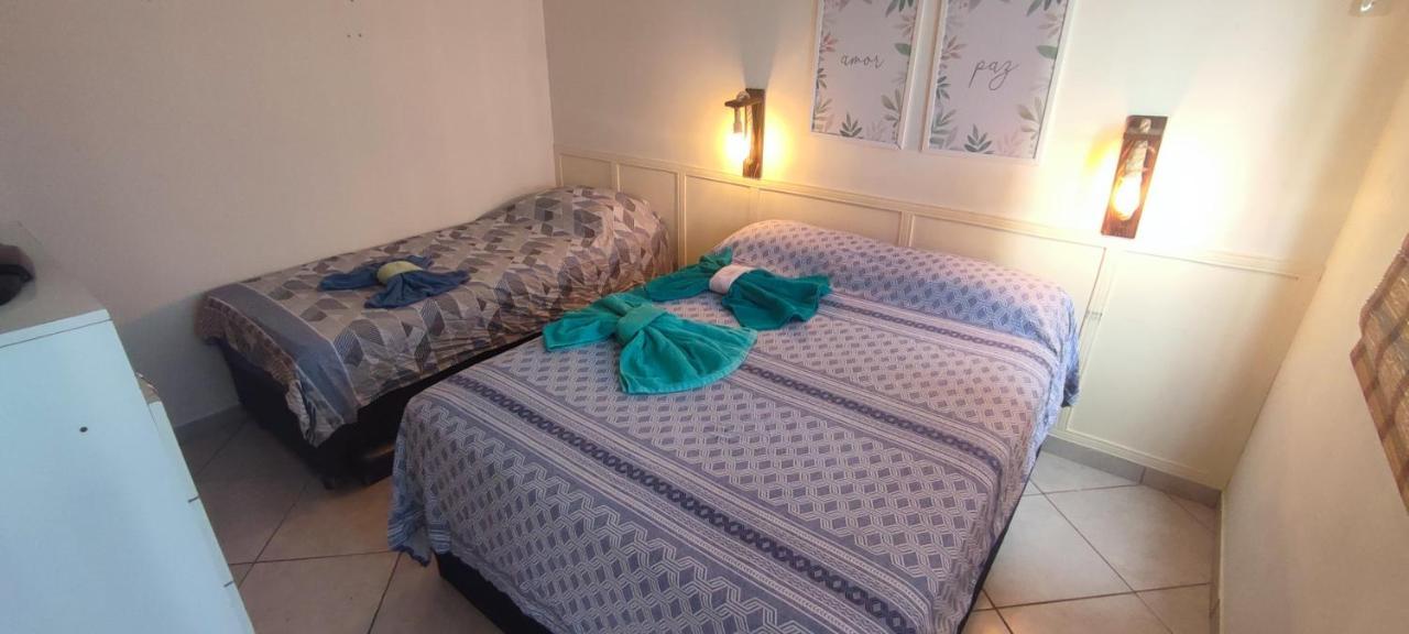 Quarto Privativo Com Apto Compartilhado Ріу-дас-Острас Екстер'єр фото